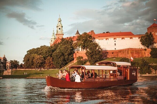 1 Hour Traditional Gondola Sightseeing Vistula River Cruise - Why This Cruise Stands Out