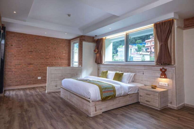 1-month-yoga-meditation-retreat-the-trek-nepal