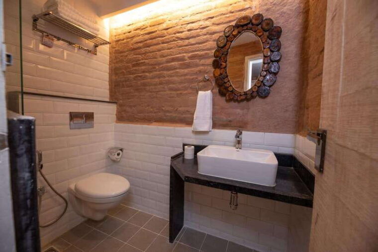 1-month-yoga-meditation-retreat-the-trek-nepal