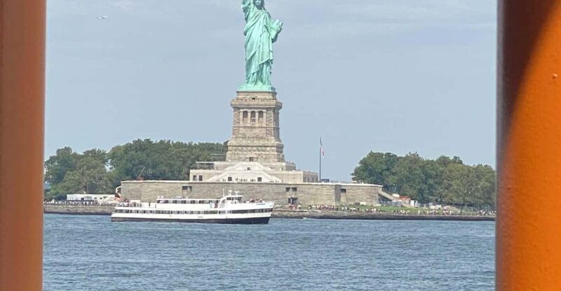 1-six-hour-bus-tour-and-boat-ride-by-the-statue-of-liberty