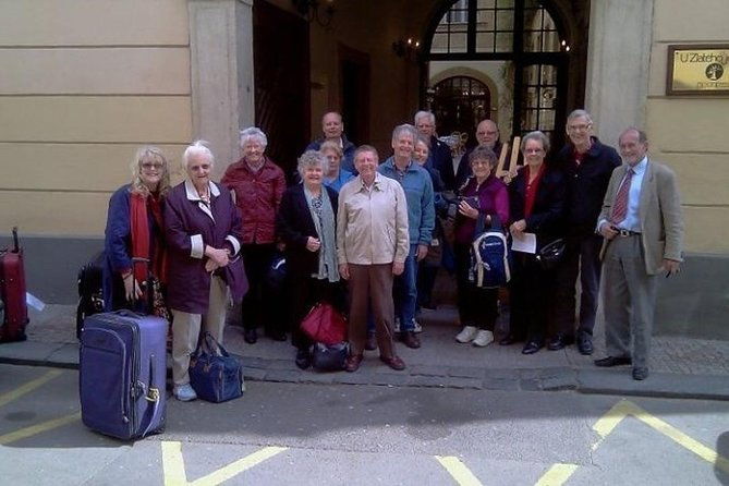 1-way-prague-to-vilshofen-private-transfer-mercedes-benz-up-to-7-passengers