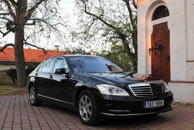 1-way-prague-to-vilshofen-private-transfer-mercedes-benz-up-to-7-passengers