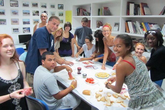 1 Week Intensive Spanish Course (20 Lessons/Week) - Cultural Activities and City Exploration