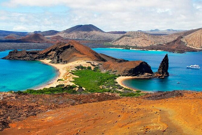 10-days-galapagos-island-hopping-santa-cruz-isabela-island