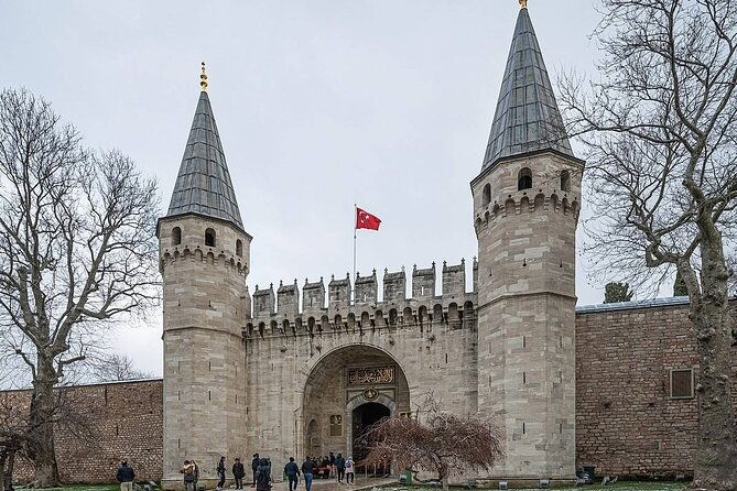 10-days-istanbul-ephesus-pamukkale-antalya-cappadocia-tour