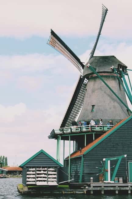 10-Hour Day Tour to Zaanse Schans and Giethoorn - An In-Depth Look at the Tour Experience
