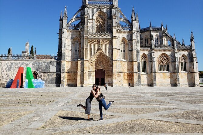 10-hour-guided-tour-of-fatima-obidos-nazare-batalha-and-alcobaca-2