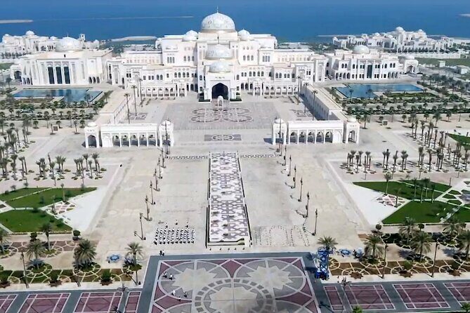 10 Hours Private Abu Dhabi City Tour - An In-Depth Look at the Tour Experience