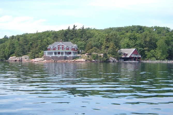 1000-islands-canada-no-passports-required-departing-from-the-us