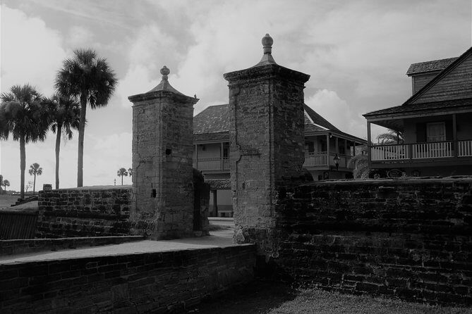10:30pm Shadows of the Supernatural Tour - Why This Tour Works for Travelers