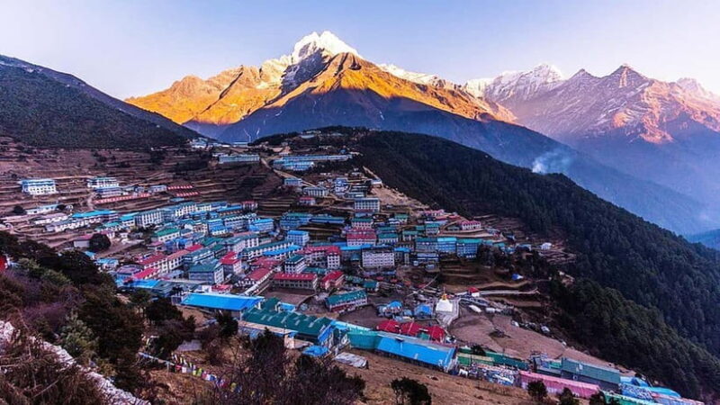 11 Days Gokyo Valley Trek with Flights from Kathmandu - Key Points