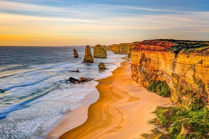 12 Apostles Great Ocean Road Private Smal Group Tour FREE entries - Key Points