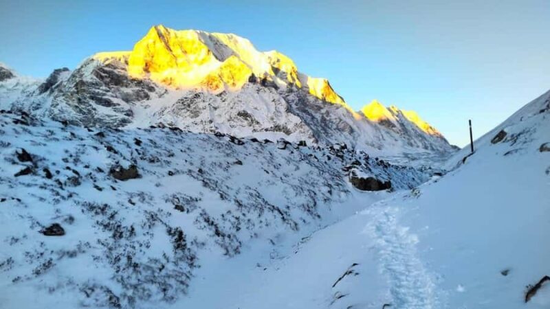 12-Day Couple Goal Private Manaslu and Larkya La Pass Trek - Exploring the 12-Day Couple Goal Private Manaslu and Larkya La Pass Trek