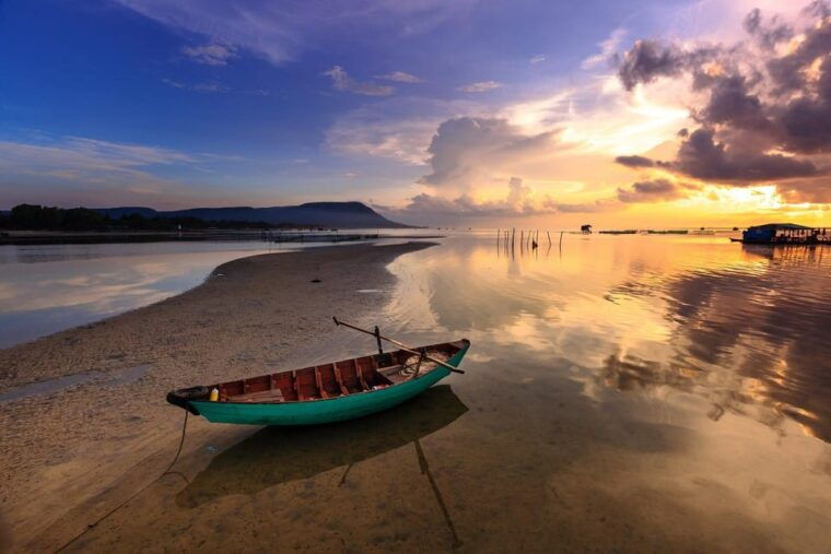 12-day-vietnam-and-cambodia-tour-with-ha-long-bay-cruise