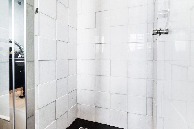 120ft-luxury-yacht-charter-aboard-doubleshot