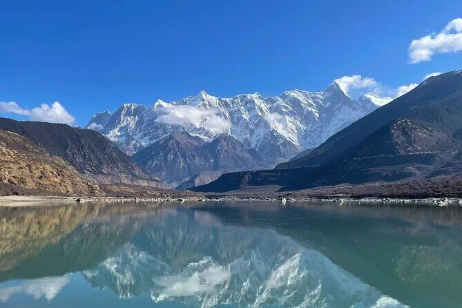 13 Day Classic Tibet Tour on Flight and Soft Sleeper Train - Guides and Service