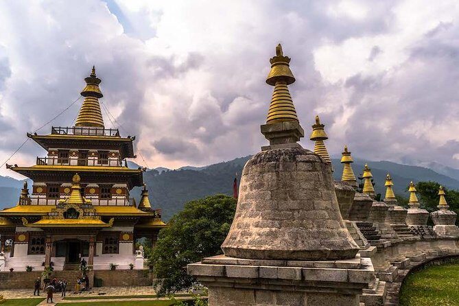 13-Day Jomolhari Festival Trek & Cultural Immersion - Who Should Consider This Tour?