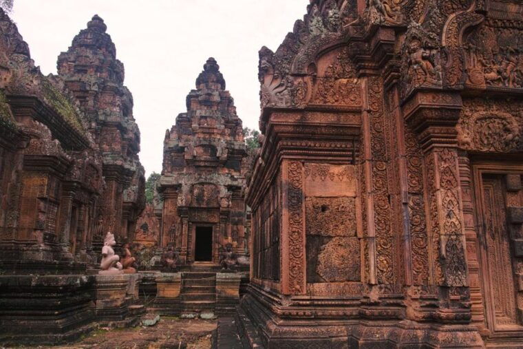 13-days-private-tour-highlights-of-cambodia-vietnam