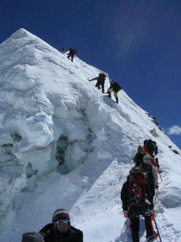 14-days-island-peak-climbing-expedition