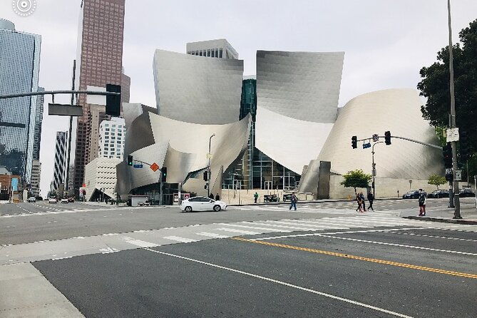 14-seater-private-tour-of-la