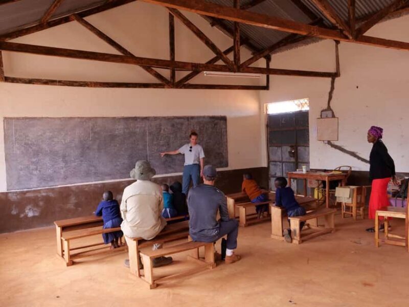 14Days Volunteer Community Wildlife Sanctuary - A Closer Look at the 14-Day Volunteer Experience in Central Kenya