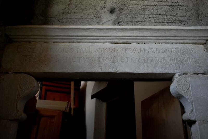 15th Century Mansion tour - Wine Bottle and Plateu Sunset! - The Experience in Detail
