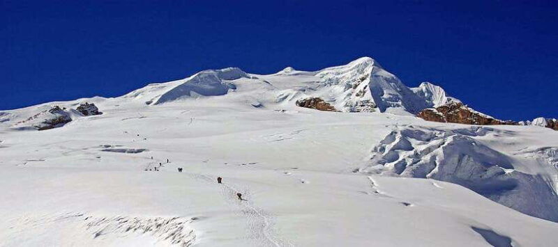 16-day-mera-peak-climbing-expedition