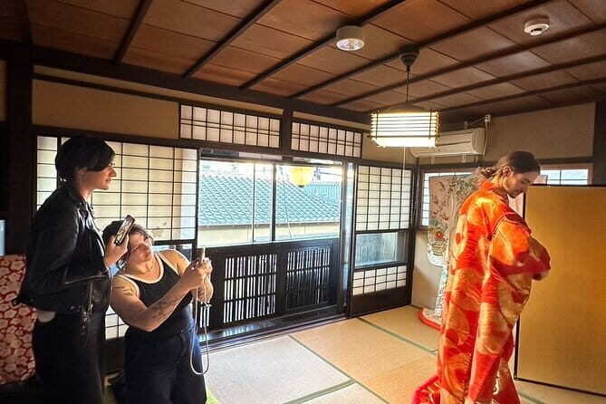 160 year old Building Tour with Matcha and Kimono - What You Can Expect from the Tour