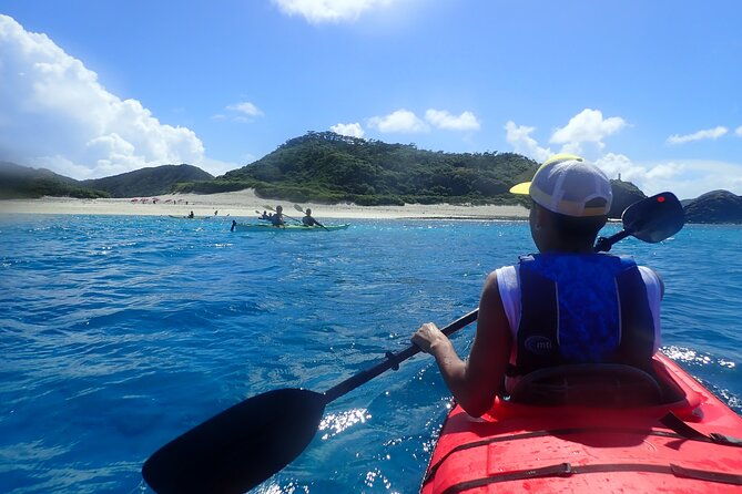 1day-kayak-tour-in-kerama-islands-and-zamami-island
