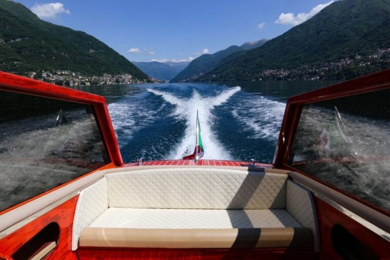 1h-pubblic-tour-on-wooden-boat-on-lake-como