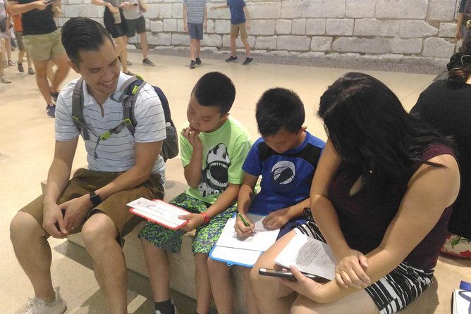 1h30-louvre-highlights-optional-families-with-kids-eng-esp