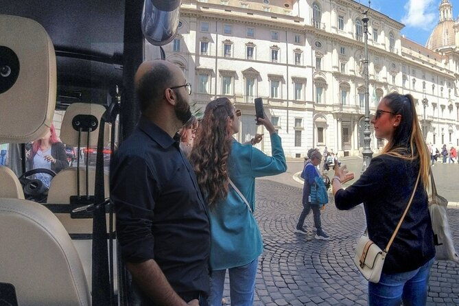 2-5-hour-night-tour-of-rome-by-luxury-golf-cart