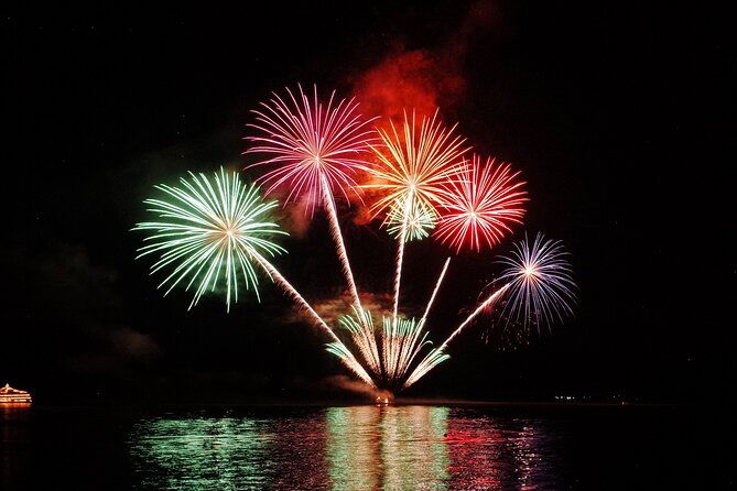 2-5-hour-private-sunset-fireworks-sail