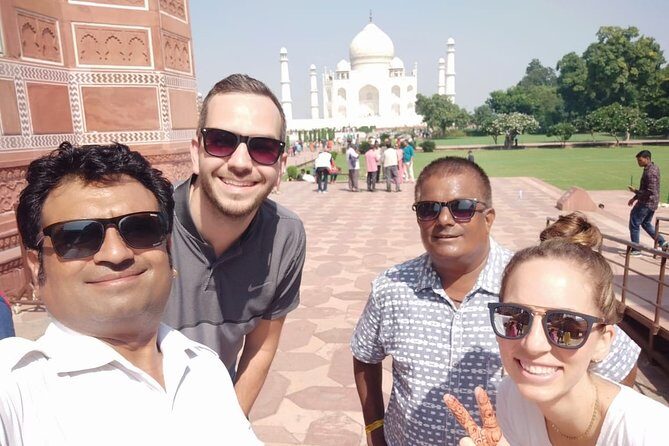 2-Day Agra and Delhi - Private Combo Tour - First Impressions: A Well-Organized, Efficient Tour
