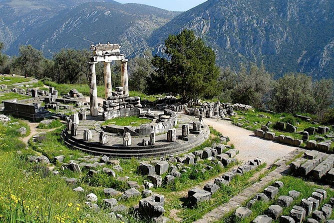 2-day-award-winning-private-tour-to-delphi-meteora-from-athens