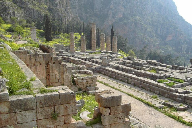 2-day-award-winning-private-tour-to-delphi-meteora-from-athens