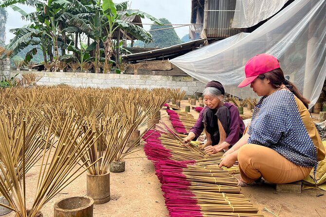 2 Day Cao Bang Trekking in Ban Gioc Waterfall with Crafts Village - Key Points