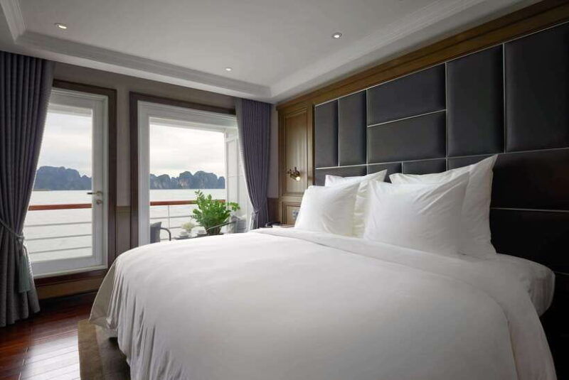 2-day-cruise-from-halong-to-lan-ha-bay-by-paradise-grand