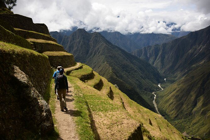 2-day-exclusive-tour-of-the-inca-trail-to-machu-picchu