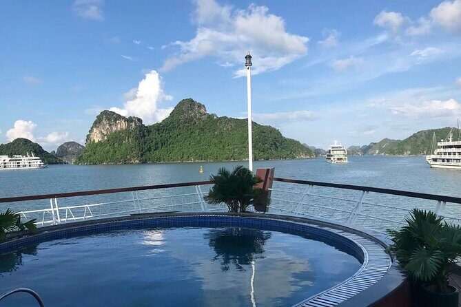 2 Day Guided Cruise Tour in Halong Bay and Lan Ha Bay from Hanoi - What Travelers Love