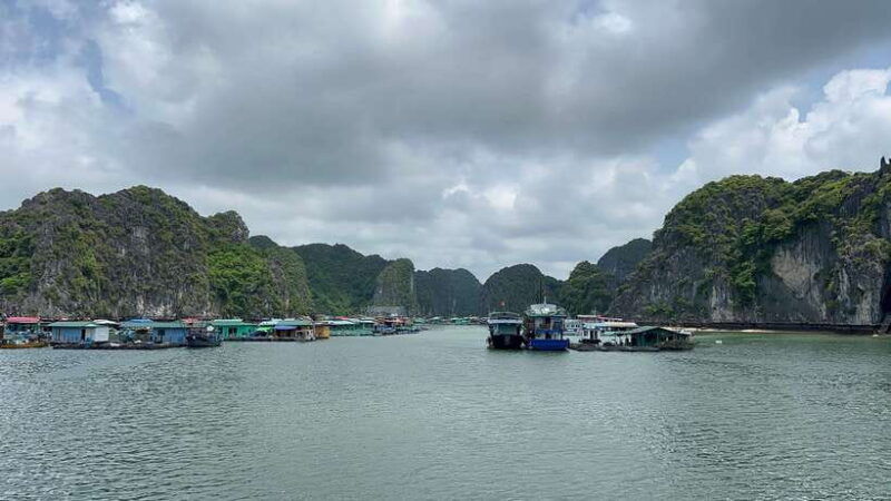 2-day-ha-long-bay-island-cruise-tour-by-3-star-cruise-ship-2