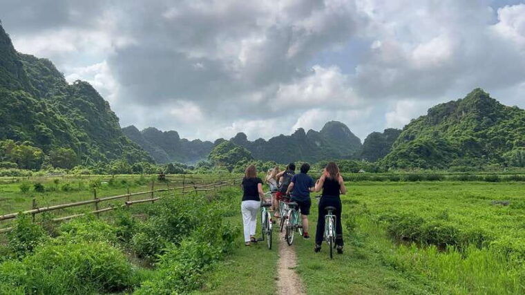 2-day-ha-long-bay-island-cruise-tour-by-3-star-cruise-ship