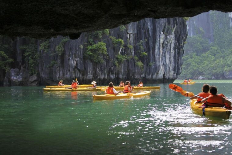 2-day-ha-noi-ninh-binh-ha-long-bay-highlights-tour