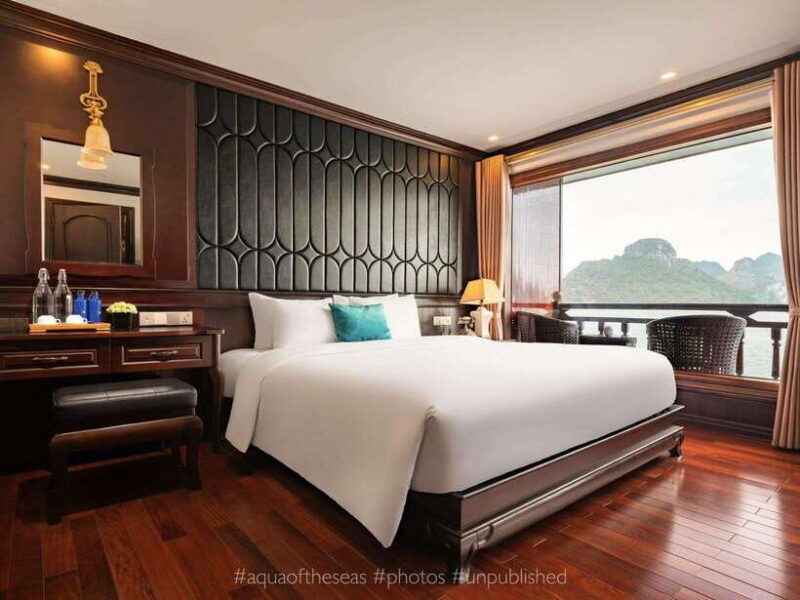 2-day-halong-lan-ha-bay-5-stars-cruises-w-balcony-bathtub