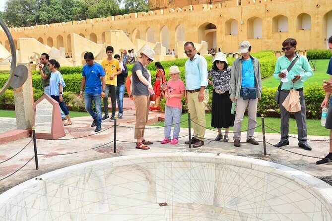 2 Day Heritage Pink City Jaipur Highlight & Sightseeing Tour - Practical Aspects of the Tour