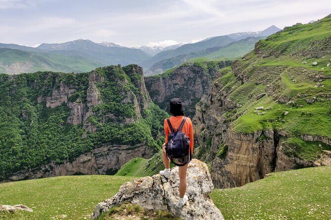 2 Day Hiking Homestay Tour in Remote Villages of Guba - What the Tour Offers at a Glance