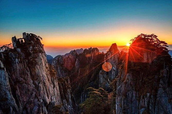 2-Day Huangshan Private Tour: Yellow Mountain and Xidi Ancient Village - The Quality of Guides and Authentic Experiences
