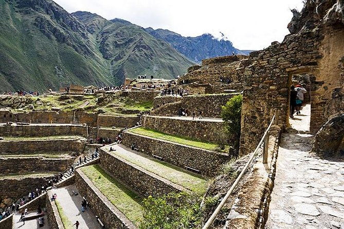 2-day-inca-trail-hike-to-machu-picchu