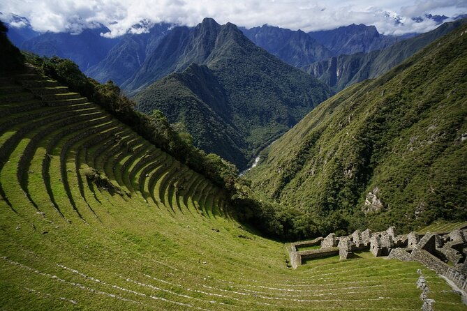 2-day-inca-trail-trek-to-machu-picchu