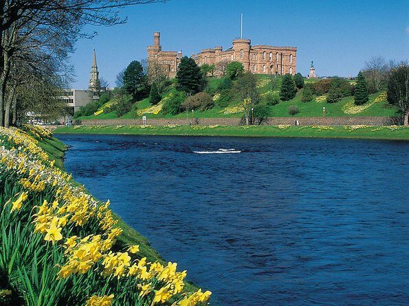 2-Day Inverness and the Highlands Very Small Group Tour from Edinburgh - Day Two: Tracing Scotland’s Last Battles and Ancient Mysteries